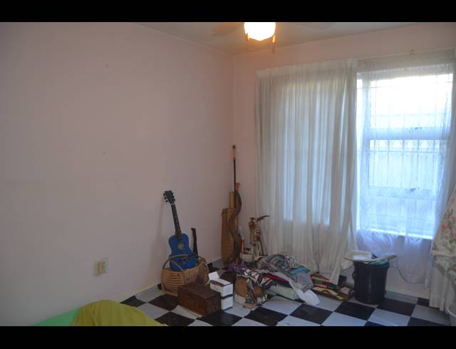 2 BEDROOM FLAT FOR SALE IN SCOTTBURGH CENTRAL